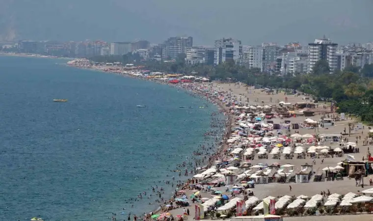 Türkiye turizmde 2024 yılına damga vuracak: ”Tarihimizde ilk defa erken rezervasyonda İspanya’nın önüne geçtik”
