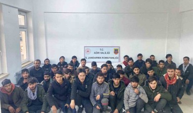 Doğubayazıt’ta 36 düzensiz göçmen yakalandı, 1 kişi gözaltına alındı