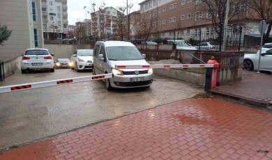 Kırşehir Belediyesinde ’zimmete para geçirme’ operasyonu: 3 tutuklama