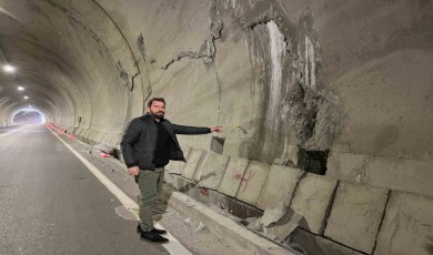 Artvin-Yusufeli karayolundaki 39 tünelden biri olan T14 Tüneli’nde oluşan çatlaklar ve açılmalar sürücüleri tedirgin ediyor
