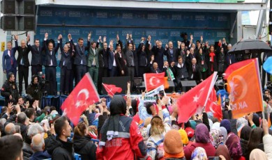 Cumhurbaşkanı Erdoğan, Giresun’da partisinin adaylarını tanıttı