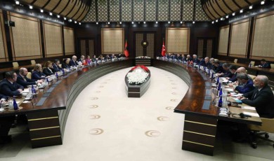 Cumhurbaşkanı Erdoğan: ”İlişkilerimizi zehirlemek için her yolu deneyen şer şebekesine fırsat vermeyeceğiz”