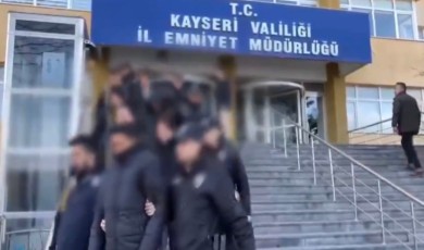 Kayseri merkezli 10 ildeki ”Sibergöz-22” operasyonunda 14 tutuklama
